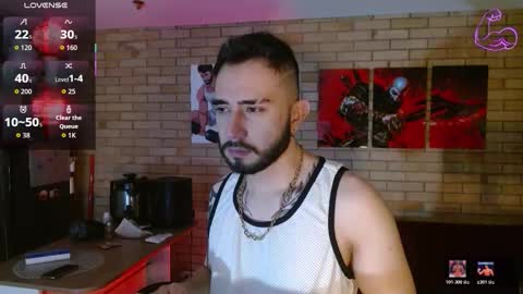 Snapshot of dave_wolf7 chatting on February 10, 12:31 pm Dave Wolf online show from February 10, 12:31 pm