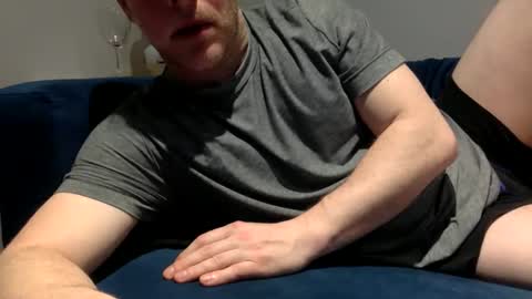 daveb709709709 online show from February 8, 3:10 am