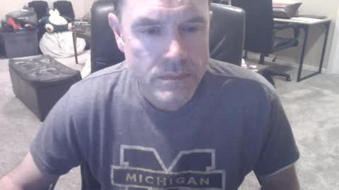 daved14u online show from September 30, 5:23 am