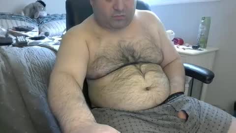 daveishorny1988 online show from May 25, 9:32 pm