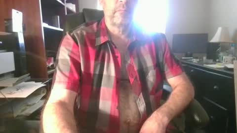 Snapshot of davethebooky chatting on January 8, 5:15 pm Dave online show from January 8, 5:15 pm