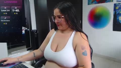 Snapshot of davianath chatting on February 22, 3:25 pm daviana online show from February 22, 3:25 pm