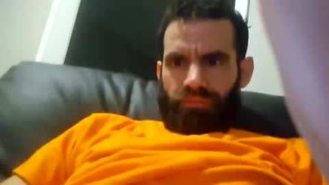 Snapshot of david_6989 chatting on December 14, 4:29 am david_6989 online show from December 14, 4:29 am