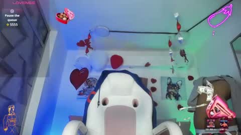 Snapshot of david_banks_ chatting on February 17, 12:40 am David online show from February 17, 12:40 am