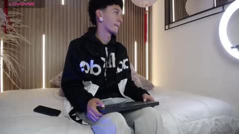 David online show from March 29, 11:54 am