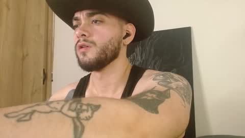 Twitter davidsanctum online show from February 14, 4:31 am