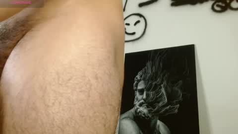 Twitter davidsanctum online show from April 11, 4:50 am