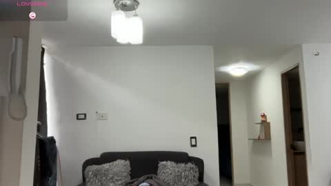 Snapshot of david_hot44 chatting on April 15, 7:58 pm david_hot44 online show from April 15, 7:58 pm