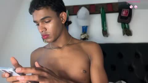 Snapshot of david_hot44 chatting on July 1, 3:56 pm david_hot44 online show from July 1, 3:56 pm