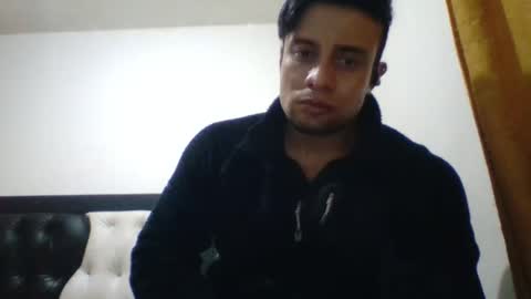 Snapshot of davidcr89 chatting on October 11, 10:14 am davidcr89 online show from October 11, 10:14 am