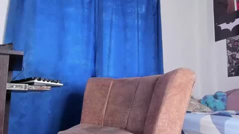 Snapshot of davide_daniels chatting on July 29, 3:21 pm Davide online show from July 29, 3:21 pm
