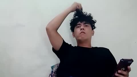 Snapshot of davidrocero chatting on June 5, 9:37 am davidrocero online show from June 5, 9:37 am