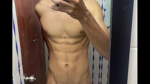 davidth000 online show from October 17, 3:53 am