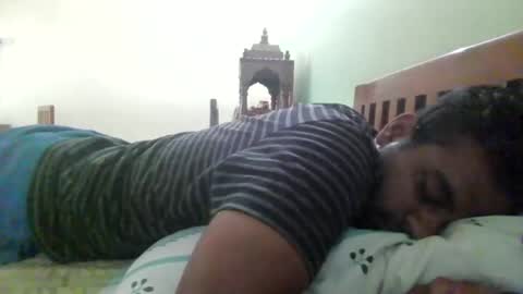 Snapshot of davidvishu975 chatting on June 12, 7:40 am Dude97 online show from June 12, 7:40 am