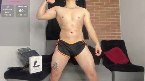 davidx_x21 online show from November 6, 8:48 am