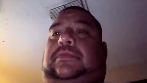 davidzhere222800 online show from September 19, 3:52 am