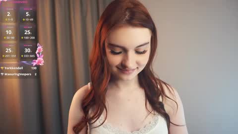 Snapshot of davinagreengo chatting on May 4, 10:17 pm Louise online show from May 4, 10:17 pm