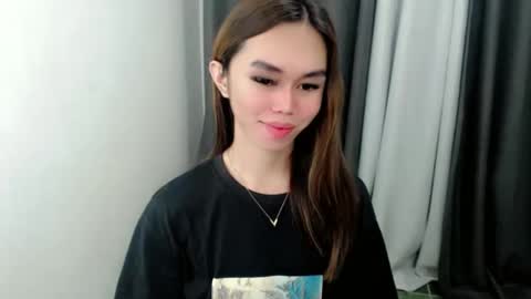 Snapshot of davinascott_03 chatting on October 1, 10:49 pm Davina online show from October 1, 10:49 pm