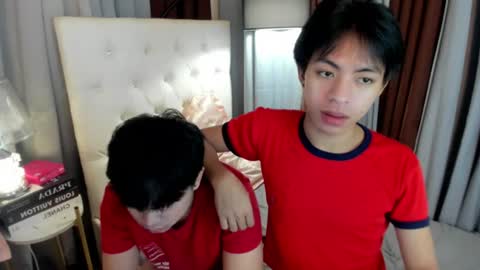 Snapshot of davincihugecock chatting on July 2, 6:14 pm daniel online show from July 2, 6:14 pm