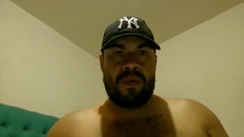 Snapshot of davinson_lopez35 chatting on May 29, 8:07 pm davinson_lopez35 online show from May 29, 8:07 pm