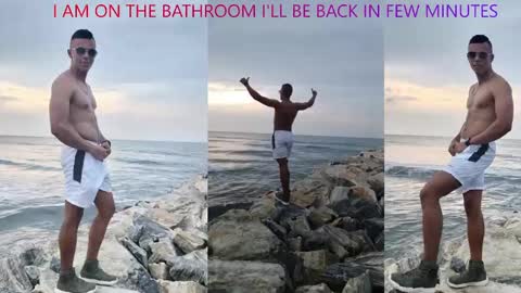 Snapshot of davisito7 chatting on February 1, 5:07 am David Angel online show from February 1, 5:07 am