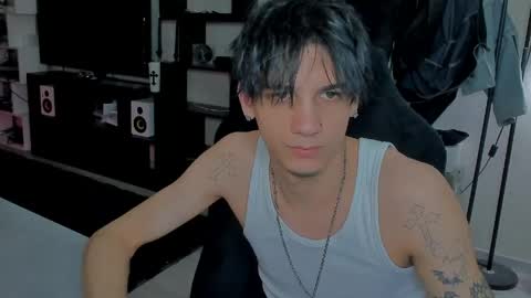 davis online show from April 16, 4:35 am