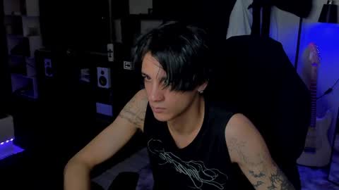 davis online show from August 1, 12:26 pm