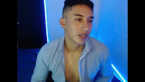 Snapshot of davixx258 chatting on February 22, 10:20 pm DS online show from February 22, 10:20 pm