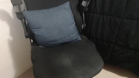 dav online show from April 4, 11:40 am