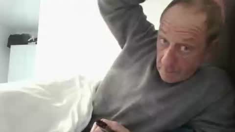 Snapshot of davyboi15 chatting on April 11, 7:45 am davyboi15 online show from April 11, 7:45 am