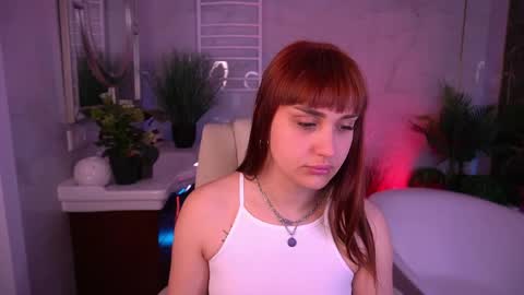 Snapshot of dawngwin chatting on May 3, 5:57 am DawnGwin Sasha online show from May 3, 5:57 am