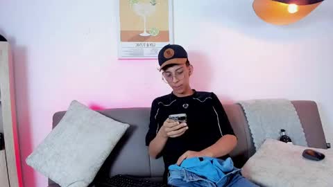 Snapshot of dax_blaze chatting on April 29, 1:04 pm Dax online show from April 29, 1:04 pm