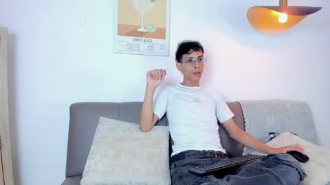 Snapshot of dax_blaze chatting on May 4, 12:34 pm Dax online show from May 4, 12:34 pm