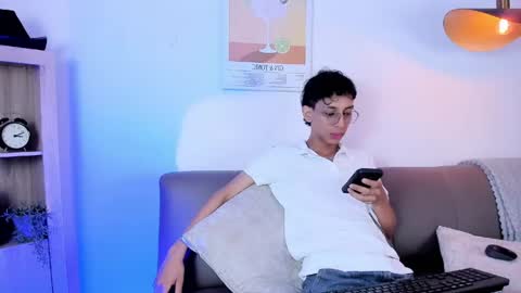 Snapshot of dax_blaze chatting on May 7, 12:43 pm Dax online show from May 7, 12:43 pm