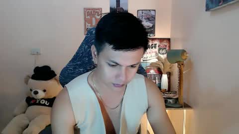 JC LOVER BOY online show from January 2, 8:24 pm