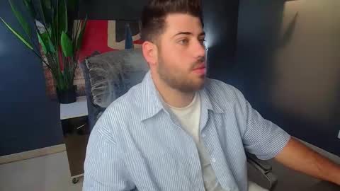 Snapshot of daxgreer chatting on April 27, 4:21 am DaxGreer online show from April 27, 4:21 am