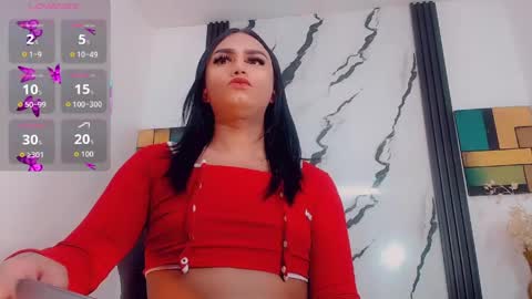 Snapshot of dayana_dias chatting on April 23, 12:29 pm dayana_dias online show from April 23, 12:29 pm