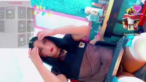 Snapshot of dayana_dias chatting on July 9, 11:03 am dayana_dias online show from July 9, 11:03 am