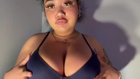 dayqueen1 online show from June 26, 11:14 am