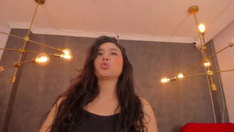 Snapshot of dayra_angels chatting on May 23, 6:01 pm DAYRA ANGELS online show from May 23, 6:01 pm