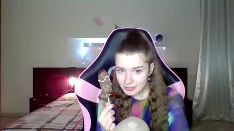 Snapshot of dazdrasmigdasue chatting on January 26, 5:34 pm dazdrasmigdasue online show from January 26, 5:34 pm