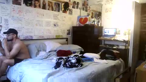 dbeamon92 online show from February 24, 5:33 pm