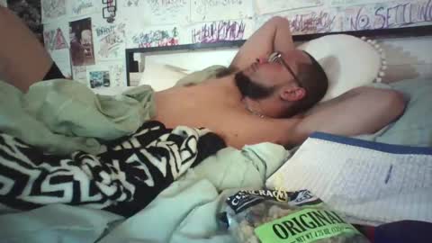 dbeamon92 online show from March 23, 12:42 pm