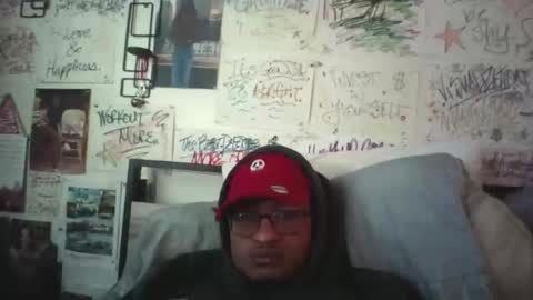 Snapshot of dbeamon92 chatting on April 27, 3:54 pm dbeamon92 online show from April 27, 3:54 pm
