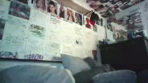 Snapshot of dbeamon92 chatting on April 30, 12:11 pm dbeamon92 online show from April 30, 12:11 pm