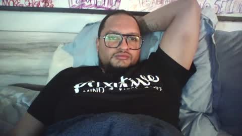 Snapshot of dbeamon92 chatting on June 17, 1:52 am dbeamon92 online show from June 17, 1:52 am