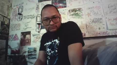 Snapshot of dbeamon92 chatting on June 29, 3:45 pm dbeamon92 online show from June 29, 3:45 pm