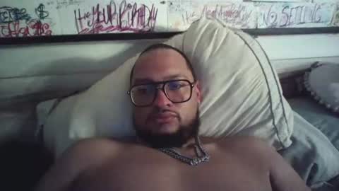Snapshot of dbeamon92 chatting on July 3, 10:43 am dbeamon92 online show from July 3, 10:43 am