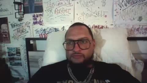 Snapshot of dbeamon92 chatting on July 6, 1:24 am dbeamon92 online show from July 6, 1:24 am