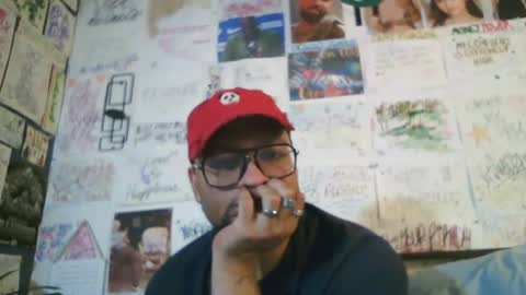 Snapshot of dbeamon92 chatting on July 11, 11:46 am dbeamon92 online show from July 11, 11:46 am